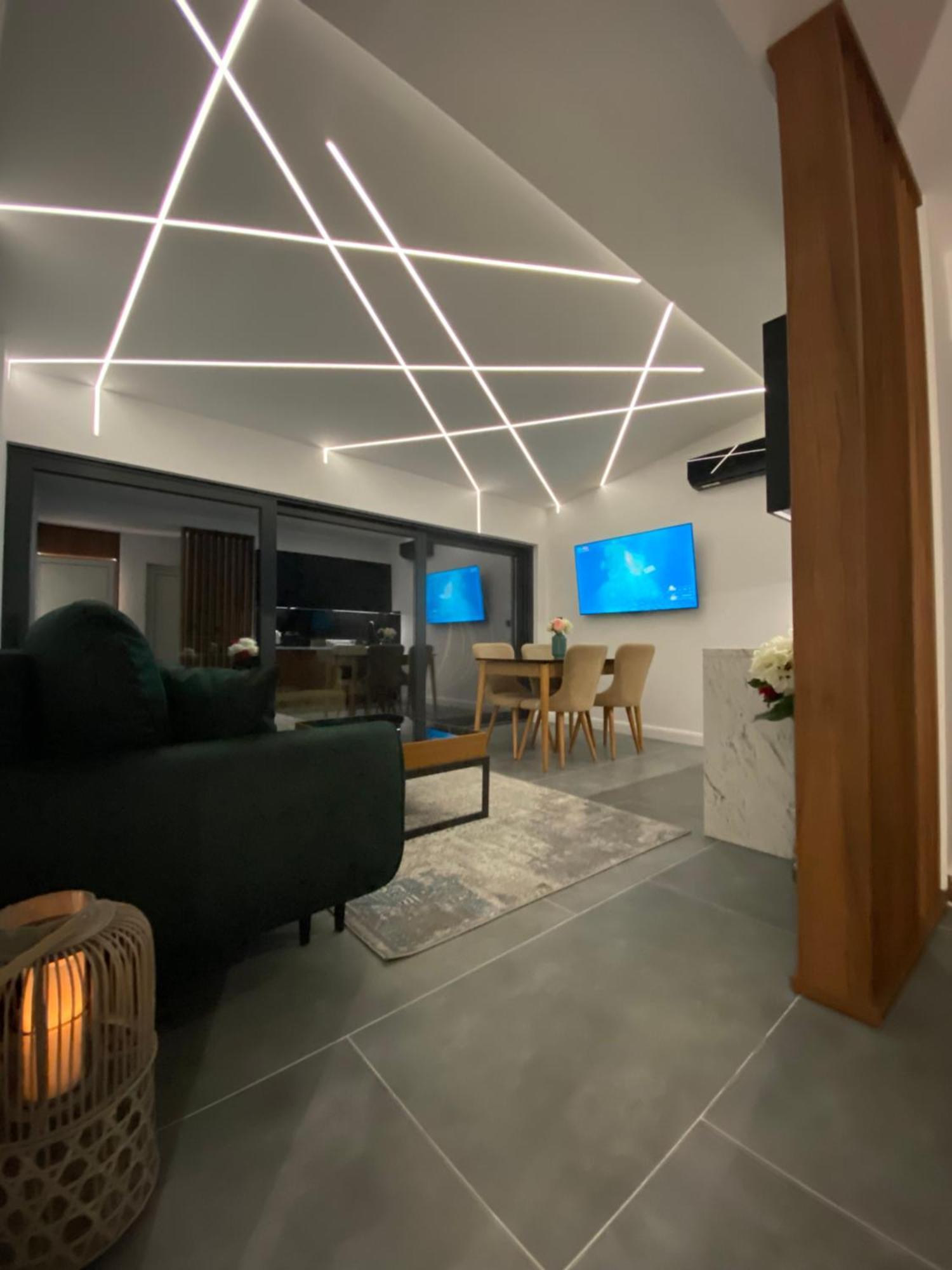 Dzaleta Appartement *